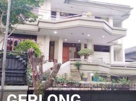 7 Bedroom Villa for sale in Sukasari, Bandung, Sukasari