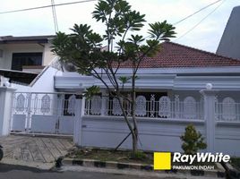 5 Bedroom House for sale in Wonocolo, Surabaya, Wonocolo