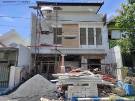 4 Habitación Villa en venta en Rungkut, East Jawa, Rungkut