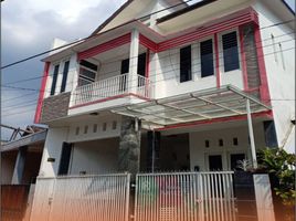 Villa 7 chambre à vendre à Lowok Waru, East Jawa, Lowok Waru