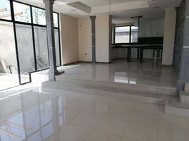 4 Habitación Villa en venta en Portoviejo, Manabi, Abdon Calderon (San Francisco), Portoviejo