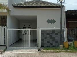 4 Bedroom House for sale in Kenjeran, Surabaya, Kenjeran