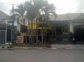 2 Kamar Rumah for sale in Gunung Anyar, Surabaya, Gunung Anyar