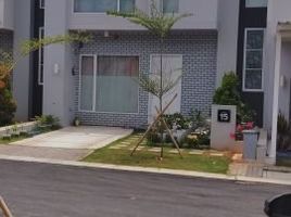 2 Bedroom House for sale in Lemahabang, Bekasi, Lemahabang