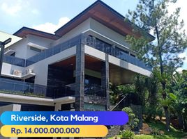 4 Bedroom House for sale in Blimbing, Malang Regency, Blimbing