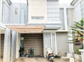 4 Habitación Villa en venta en Gunung Anyar, East Jawa, Gunung Anyar