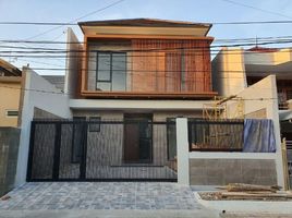 5 Bedroom Villa for sale in Kenjeran, Surabaya, Kenjeran