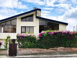 4 Bedroom House for sale in Ruminahui, Pichincha, Sangolqui, Ruminahui