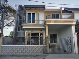 3 Kamar Rumah for sale in Gunung Anyar, Surabaya, Gunung Anyar