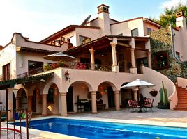 4 Bedroom House for sale in Tepoztlan, Morelos, Tepoztlan