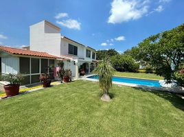 6 Bedroom House for sale in Tlayacapan, Morelos, Tlayacapan