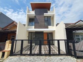 3 Schlafzimmer Villa zu verkaufen in Rungkut, East Jawa, Rungkut