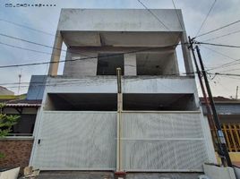 4 Habitación Villa en venta en Mulyorejo, East Jawa, Mulyorejo