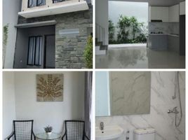 3 Habitación Casa en venta en Rungkut, East Jawa, Rungkut