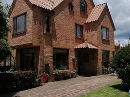 4 Habitación Villa en venta en Chia, Cundinamarca, Chia