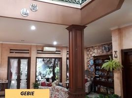 5 Bedroom Villa for sale in Ciputat, Tangerang, Ciputat