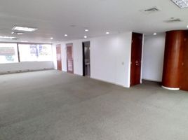 142.16 m² Office for sale in River View Park, Cali, Cali