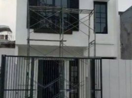3 Habitación Casa en venta en Tambaksari, East Jawa, Tambaksari