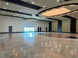 700 m² Office for rent in Barranquilla Colombia Temple, Barranquilla, Puerto Colombia