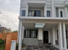 4 Kamar Vila for sale in Cipondoh, Tangerang, Cipondoh