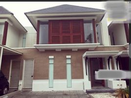 Maison 4 chambre à vendre à Karangpilang, East Jawa, Karangpilang