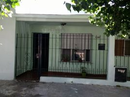 2 Bedroom House for sale in General Sarmiento, Buenos Aires, General Sarmiento