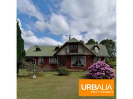 4 Bedroom House for sale in Frutillar, Llanquihue, Frutillar