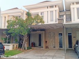 5 Schlafzimmer Villa zu verkaufen in Sukolilo, East Jawa, Sukolilo