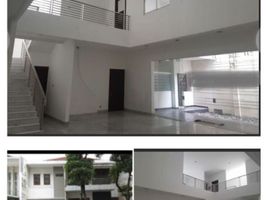 5 Bedroom House for sale in Dukuhpakis, Surabaya, Dukuhpakis