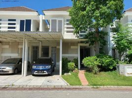 3 Habitación Villa en venta en Tambaksari, East Jawa, Tambaksari
