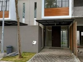 3 Bedroom House for sale in Wiyung, Surabaya, Wiyung