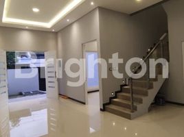 5 Bedroom Villa for sale in Mulyorejo, Surabaya, Mulyorejo