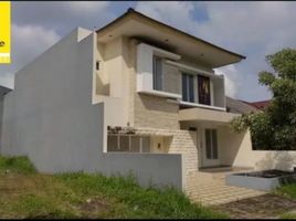 5 Habitación Villa en venta en Lakarsantri, East Jawa, Lakarsantri