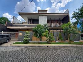 6 Schlafzimmer Haus zu verkaufen in Gayungan, East Jawa, Gayungan