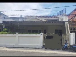7 Habitación Casa en venta en Dukuhpakis, East Jawa, Dukuhpakis
