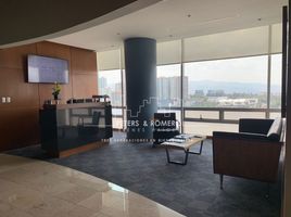 360 m² Office for sale in Mexico, Huixquilucan, Mexico