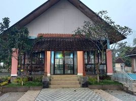 4 Habitación Villa en venta en Lowok Waru, East Jawa, Lowok Waru