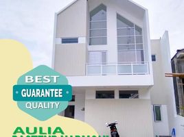 3 Kamar Vila for sale in Husein Sastranegara International Airport, Andir, Sukajadi