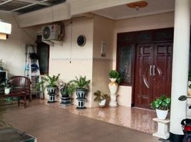 4 Schlafzimmer Villa zu verkaufen in Tandes, East Jawa, Tandes