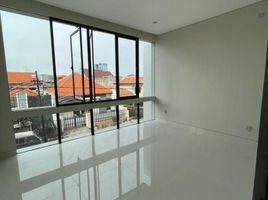 4 Habitación Villa en venta en Mulyorejo, East Jawa, Mulyorejo