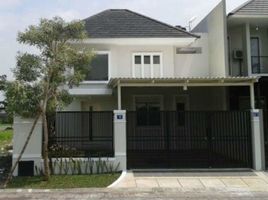 4 Bedroom House for rent in Indonesia, Lakarsantri, Surabaya, East Jawa, Indonesia