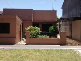 4 Bedroom House for sale in Lomas De Zamora, Buenos Aires, Lomas De Zamora