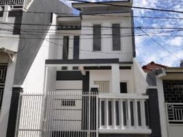 4 Bedroom House for sale in Kenjeran, Surabaya, Kenjeran