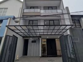 4 Habitación Villa en venta en Mulyorejo, East Jawa, Mulyorejo