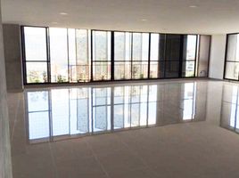 180 m² Office for sale in Parque de los Pies Descalzos, Medellín, Medellín