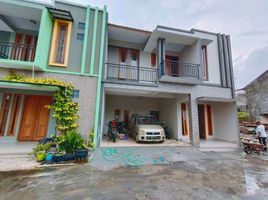 4 Schlafzimmer Villa zu verkaufen in Mlati, Yogyakarta, Mlati