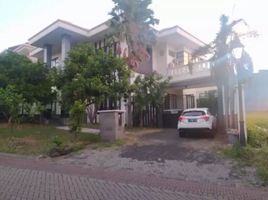 8 Kamar Rumah for sale in Lakarsantri, Surabaya, Lakarsantri