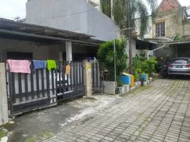 4 Bedroom House for sale in Gunung Anyar, Surabaya, Gunung Anyar