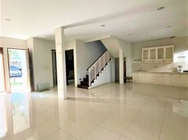 4 Bedroom Villa for sale in Pamulang, Banten, Pamulang