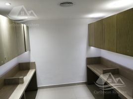 166 m² Office for rent in Quintana Roo, Isla Mujeres, Quintana Roo
